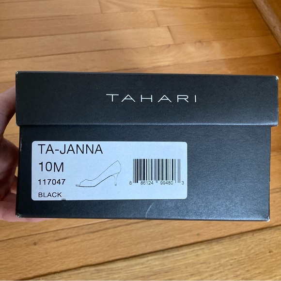 Tahari Janna Peep Toe Heel 10M - Picture 4 of 7